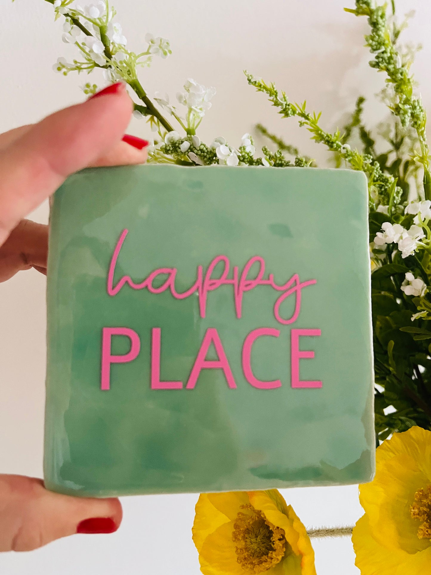 HAPPY PLACE