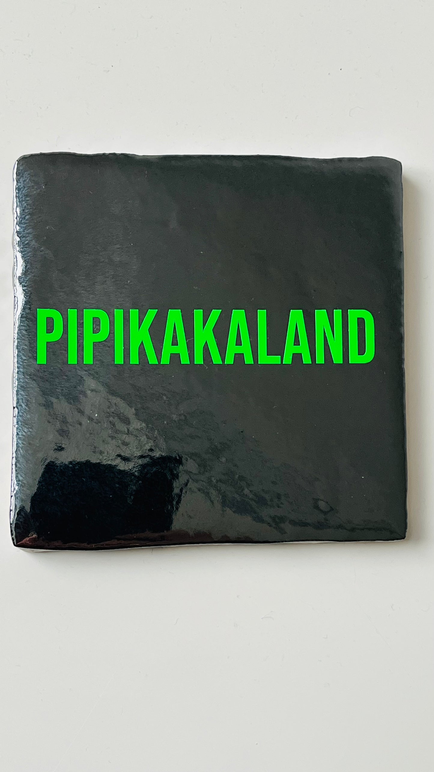 PIPIKAKALAND