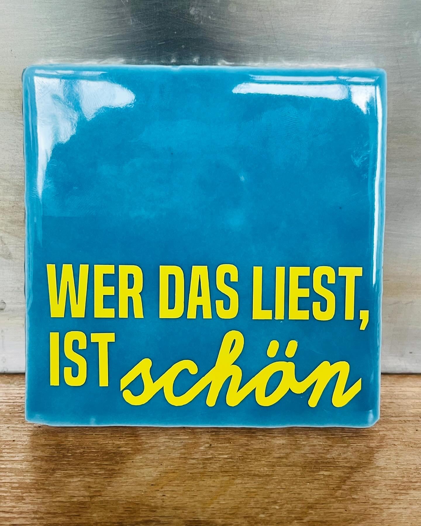 WER DAS LIEST, IST SCHÖN