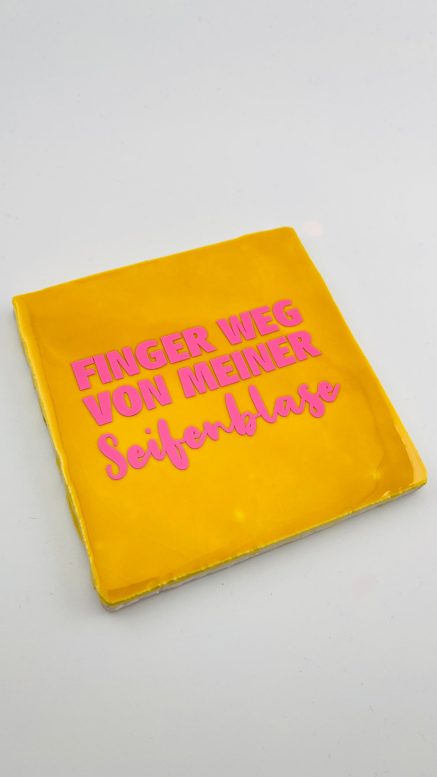 FINGER WEG VON MEINER SEIFENBLASE