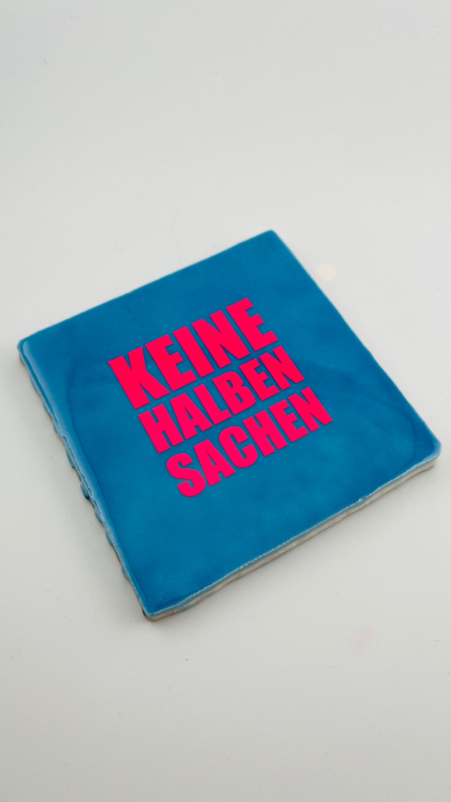 KEINE HALBEN SACHEN