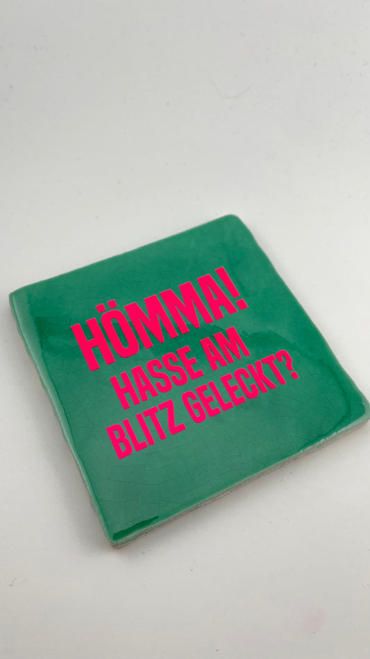 HÖMMA! HASSE AM BLITZ GELECKT?