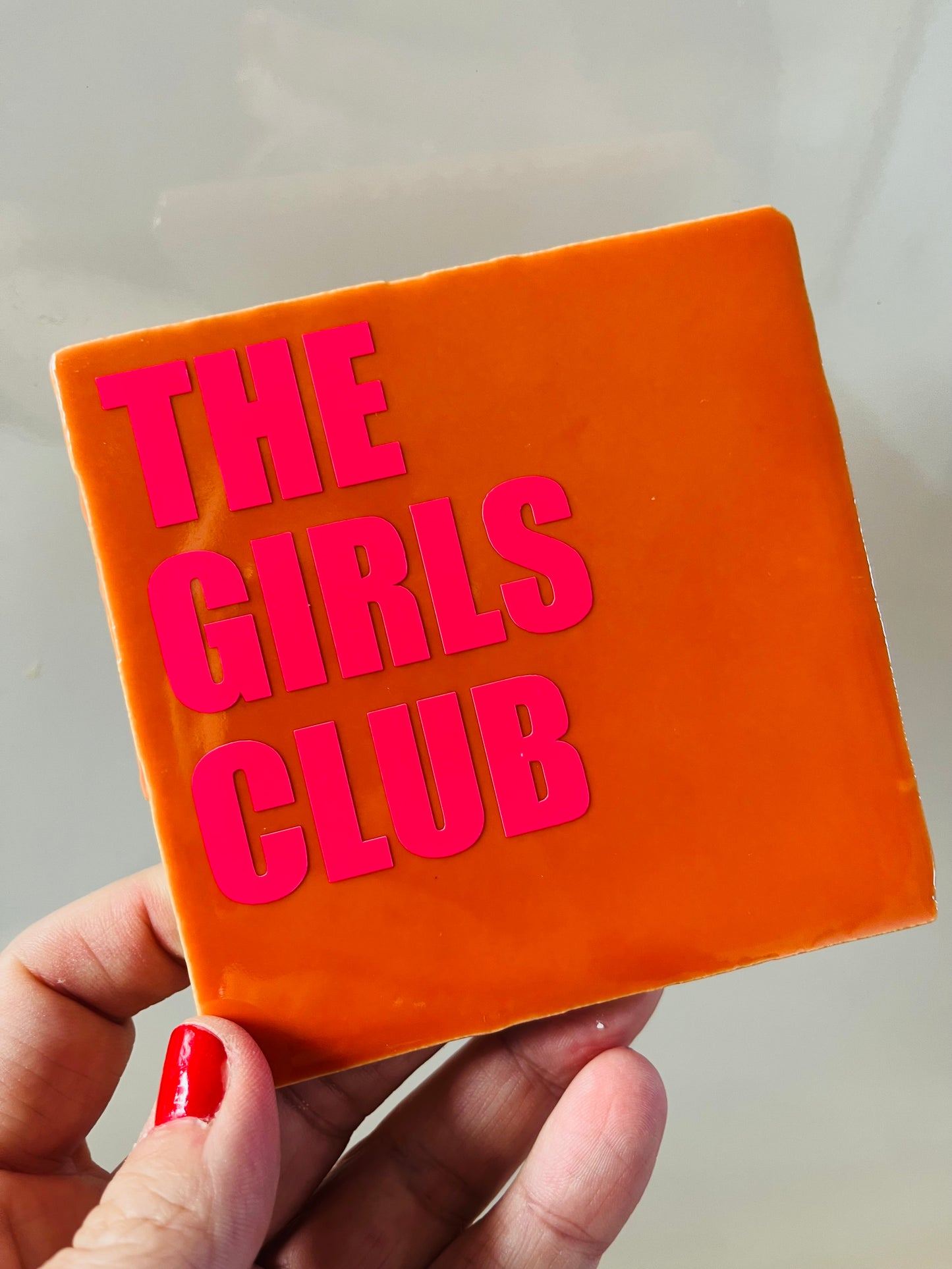 THE GIRLS CLUB