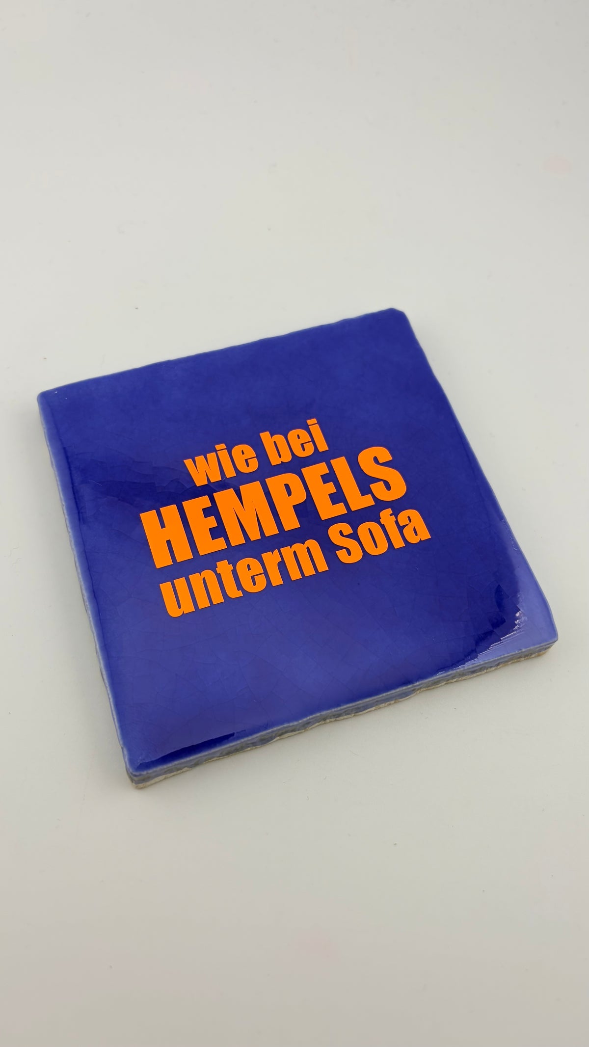 WIE BEI HEMPELS UNTERM SOFA