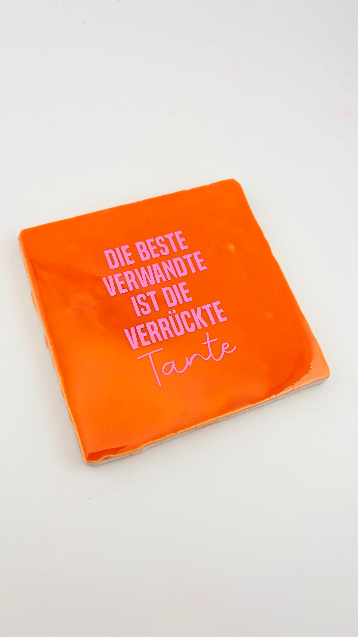 DIE BESTE VERWANDTE IST DIE VERRÜCKTE TANTE