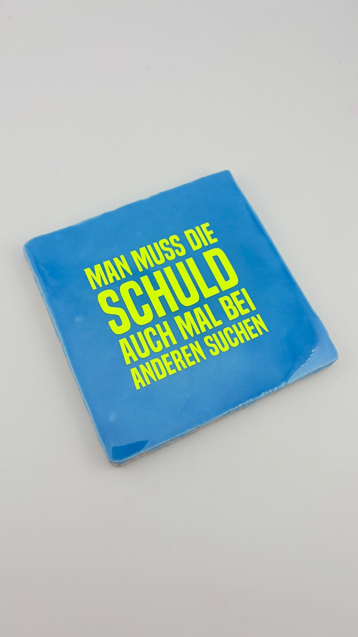 MAN MUSS DIE SCHULD AUCH MAL BEI ANDEREN SUCHEN