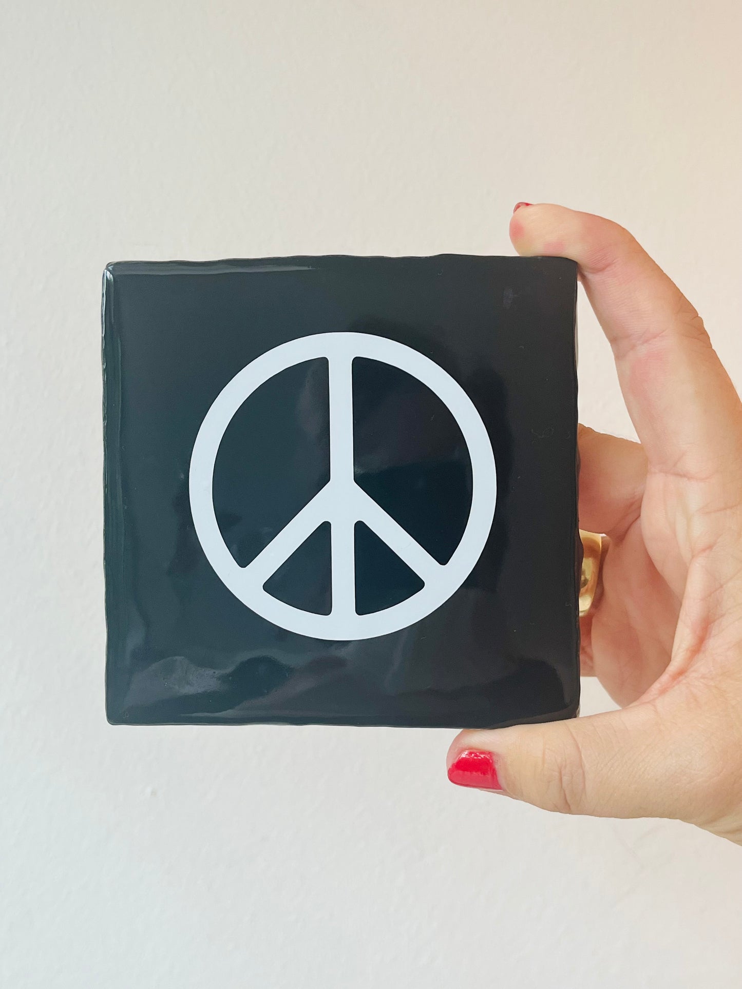 PEACESIGN
