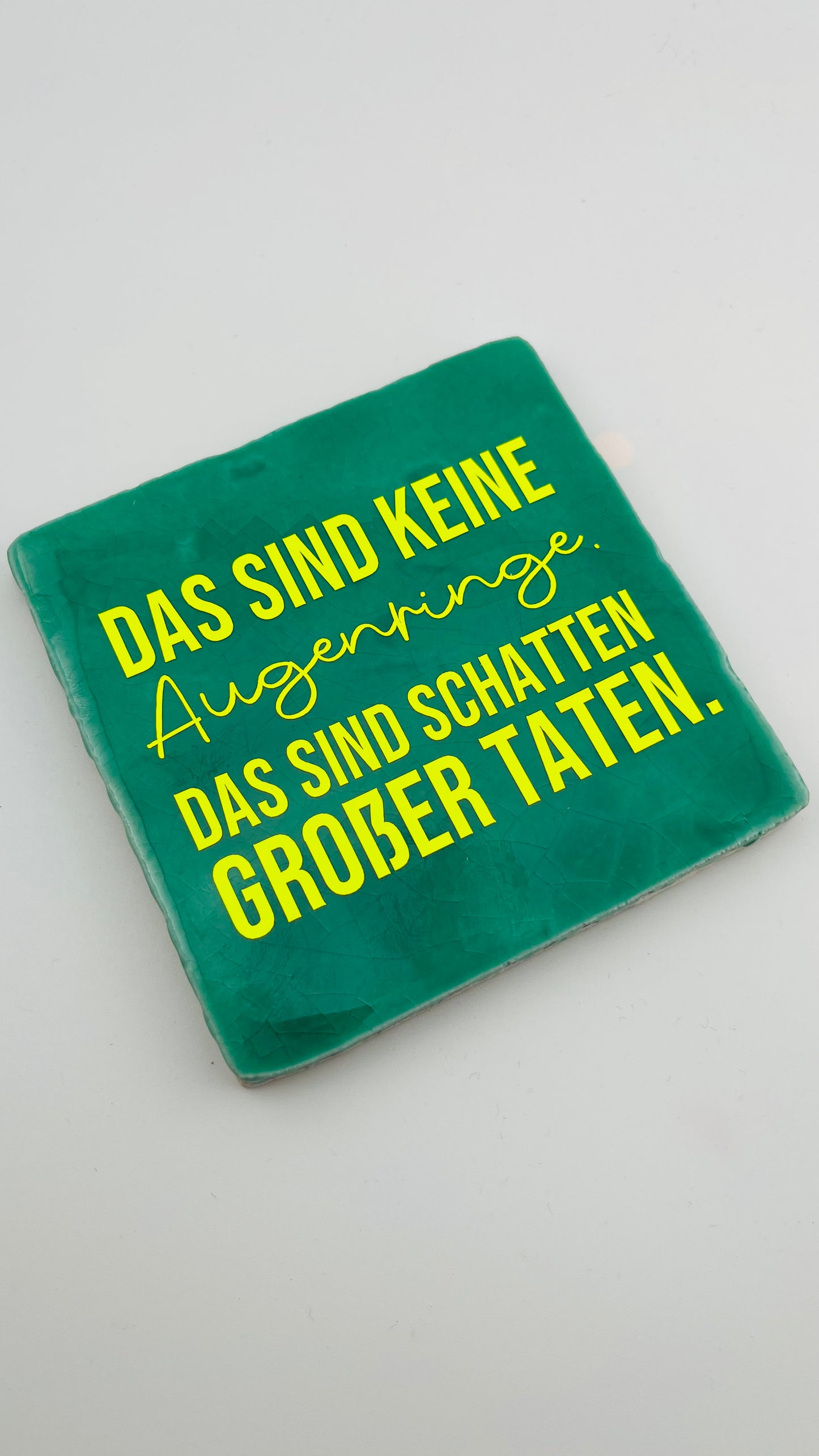 DAS SIND KEINE AUGENRINGE...